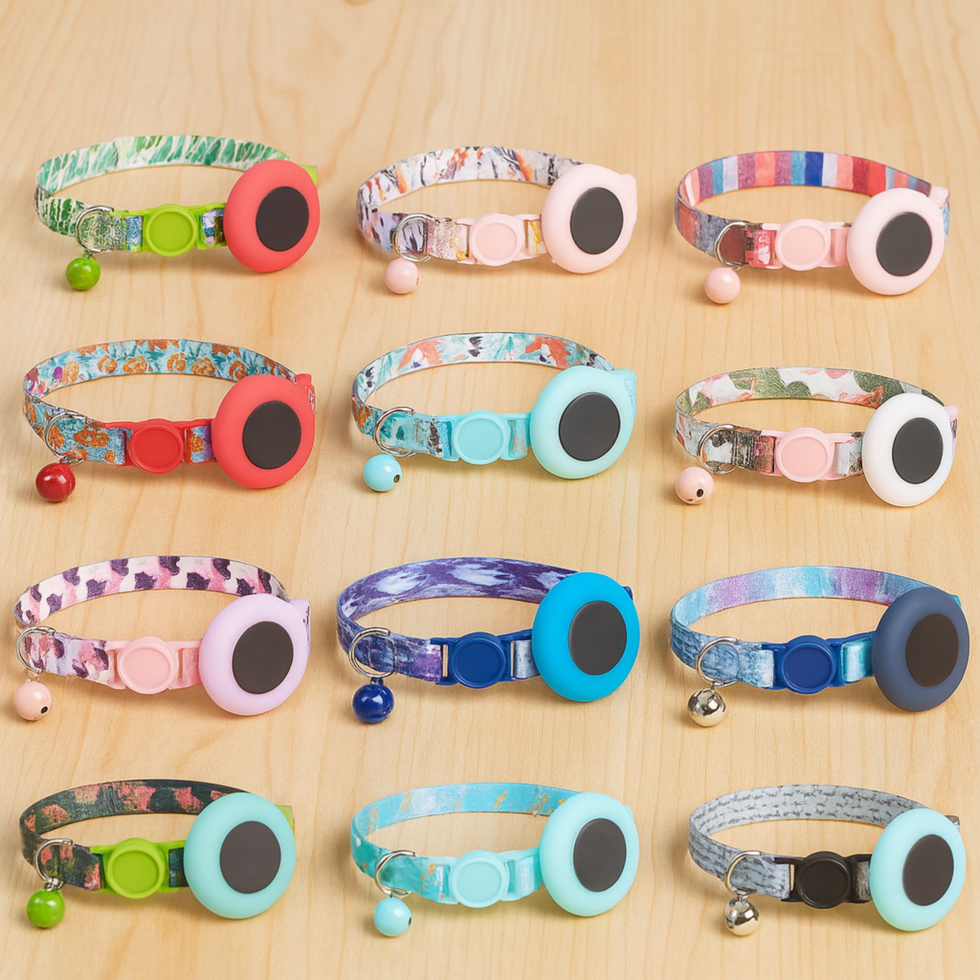 cat coller with tracker